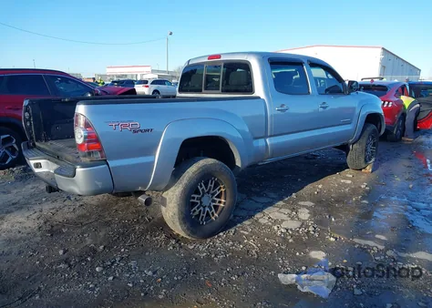 2005 Toyota Tacoma Prerunner V6 z USA, uszkodzony, nr VIN 5TEKU72N55Z019908